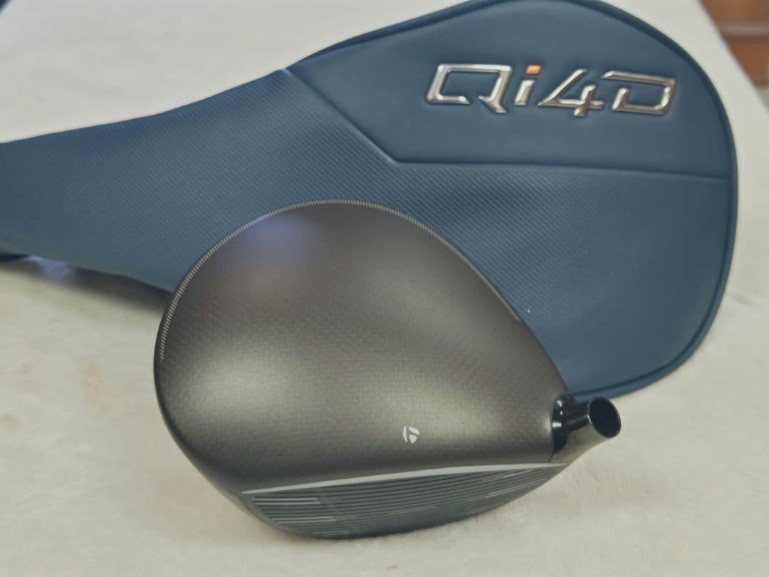 Qi40D ドライバー コアモデル9.0度 ヘッドカバー付き