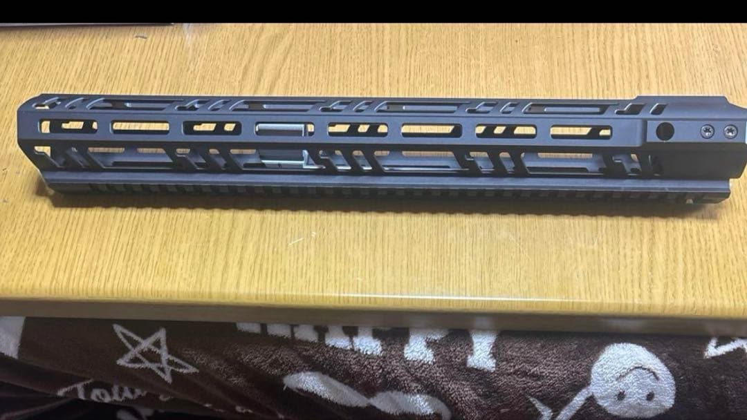 東京マルイGBBガスブローバックMTR16ハンドガード