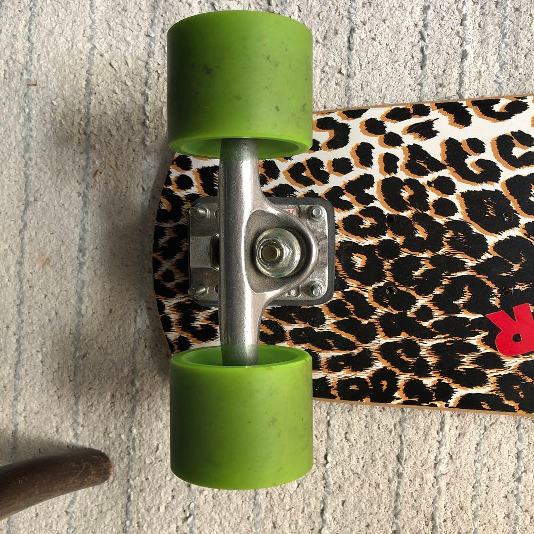 MINI SHREDDER ヒョウ柄スケートボード