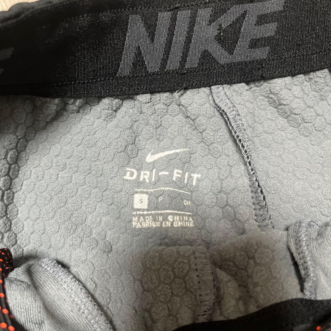 NIKE ナイキトラックウェアセットアップ