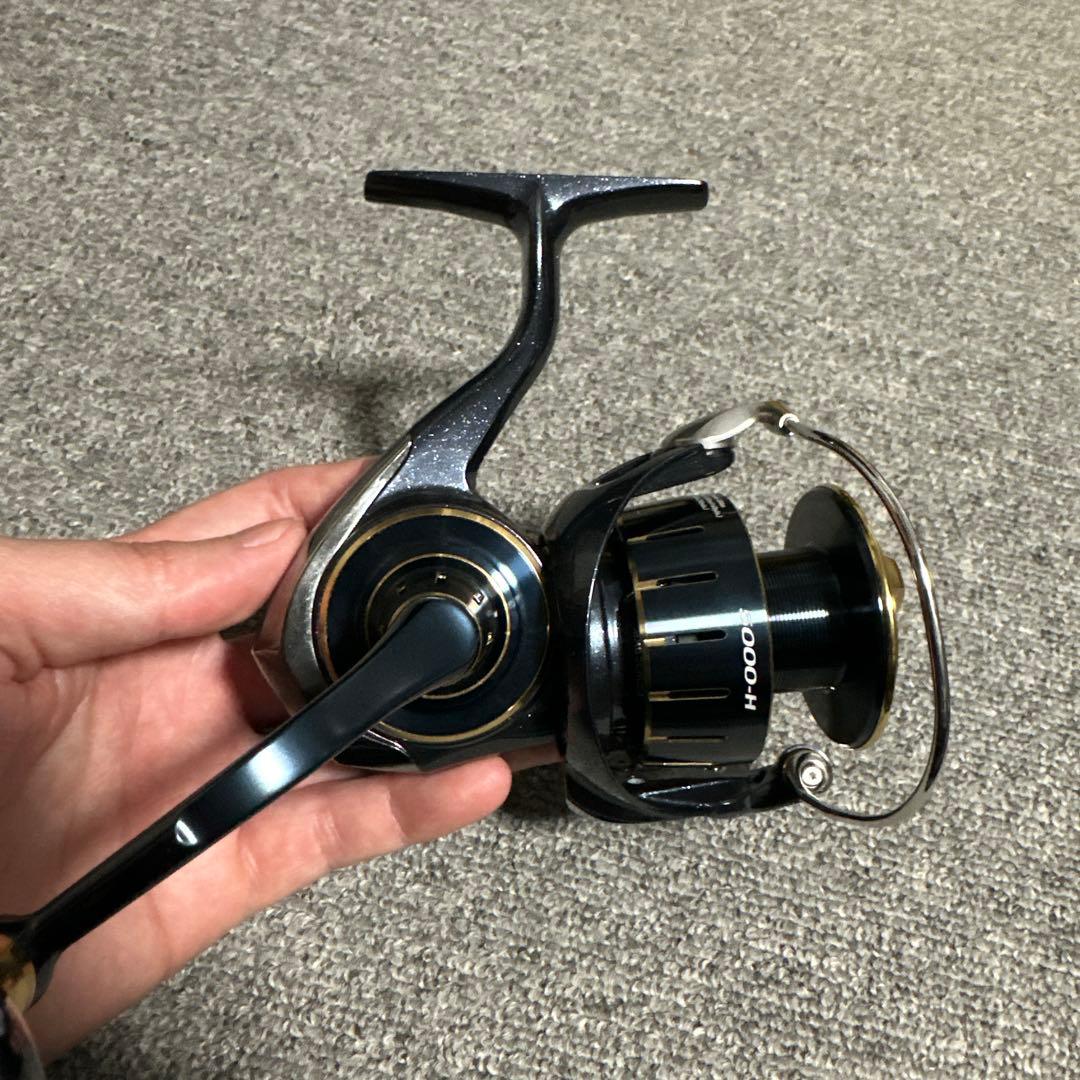 DAIWA 23SALTIGA 5000-H リール