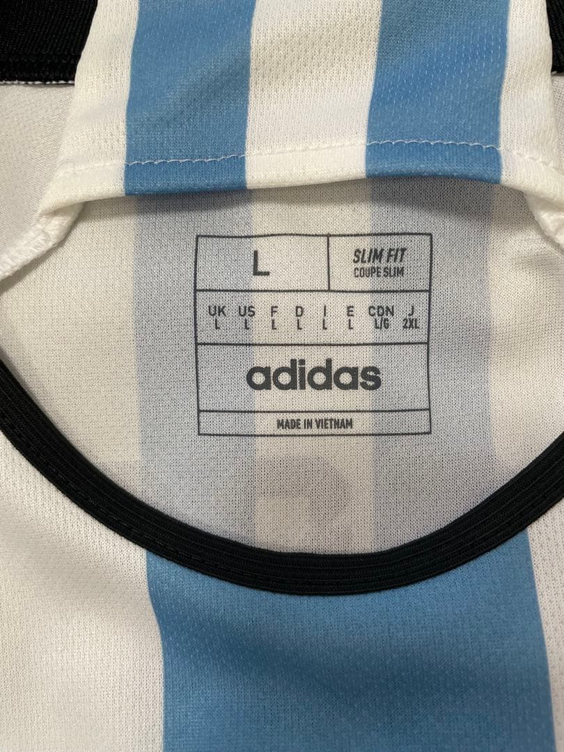 adidas アルゼンチン代表 メッシ 22W杯モデル L