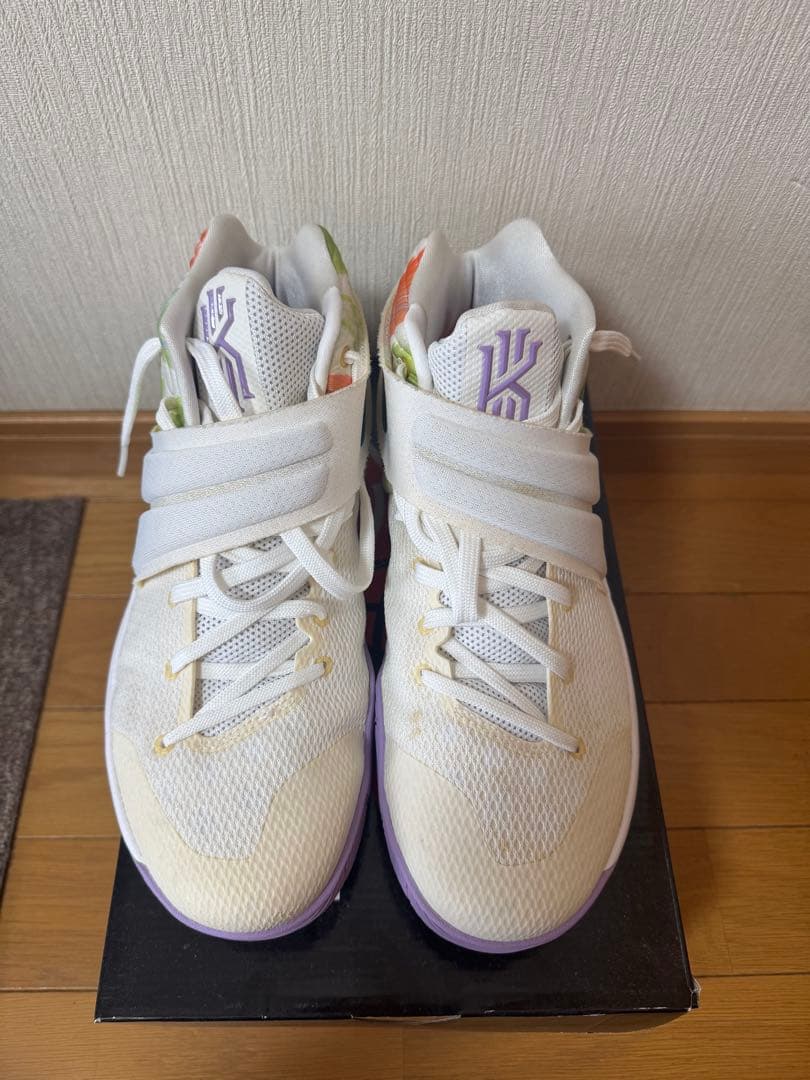 Nike Kyrie 2ホワイト/マルチカラー
