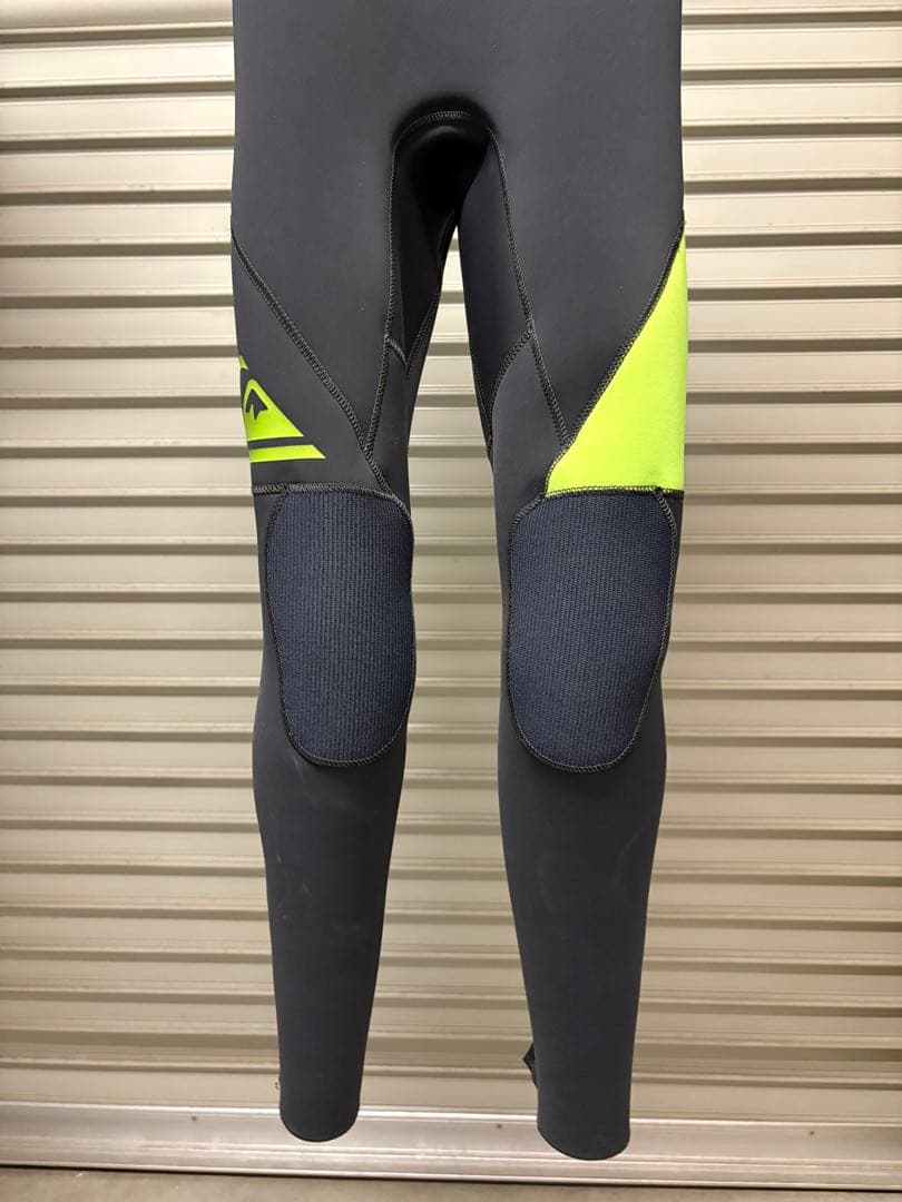 子供用ウェットスーツ 150cm クイックシルバー　美品‼️