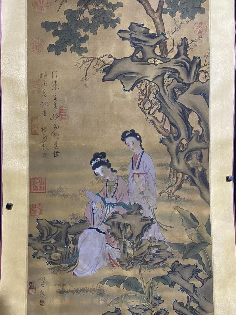 中国古美術『仇英款 人物画』絹布 三尺中堂画 掛軸 表装済 水墨画 模写 古玩