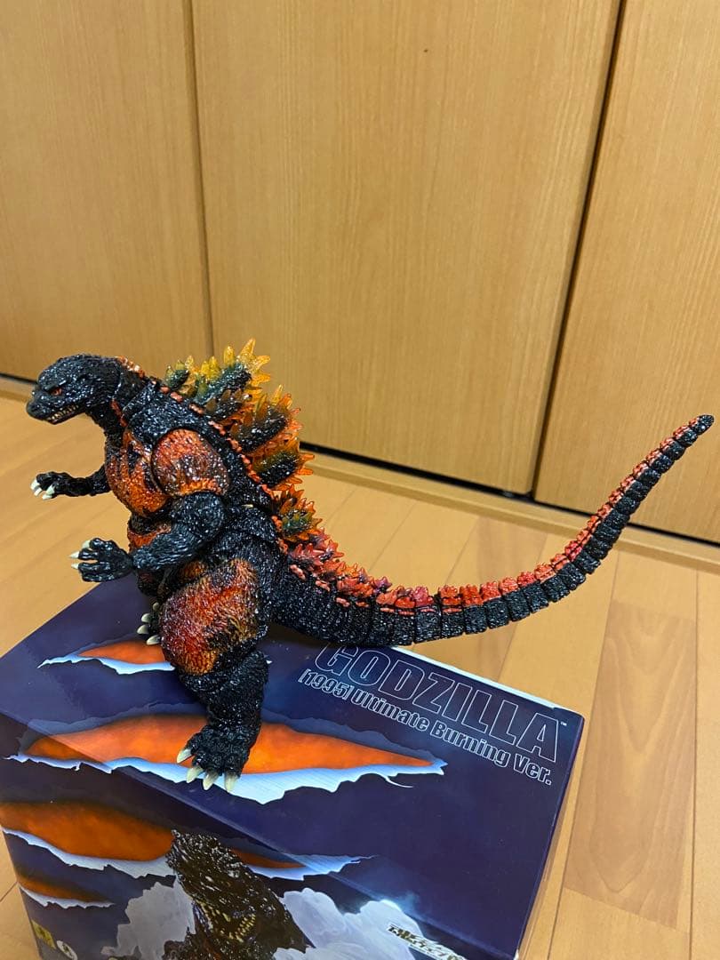 限定版　ゴジラ1995モンスターアーツ(アルティメットバーニングver)