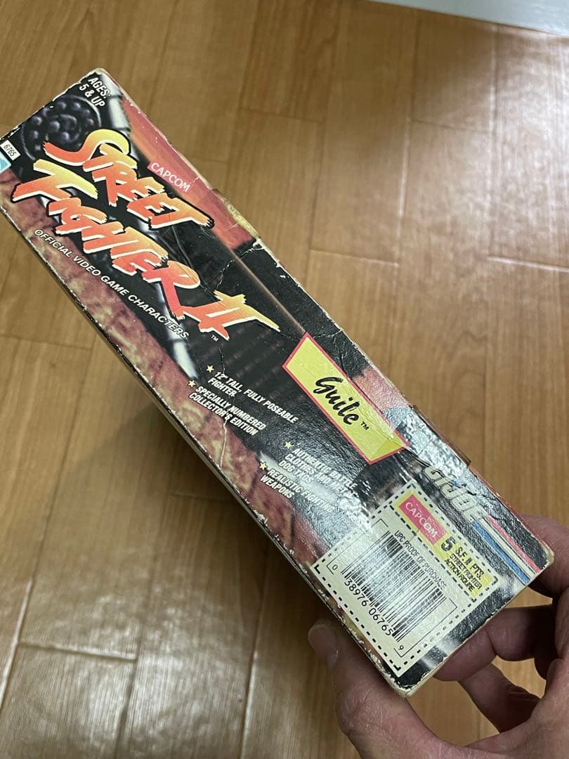 ストリートファイターII ガイル1/6レトロフィギュア