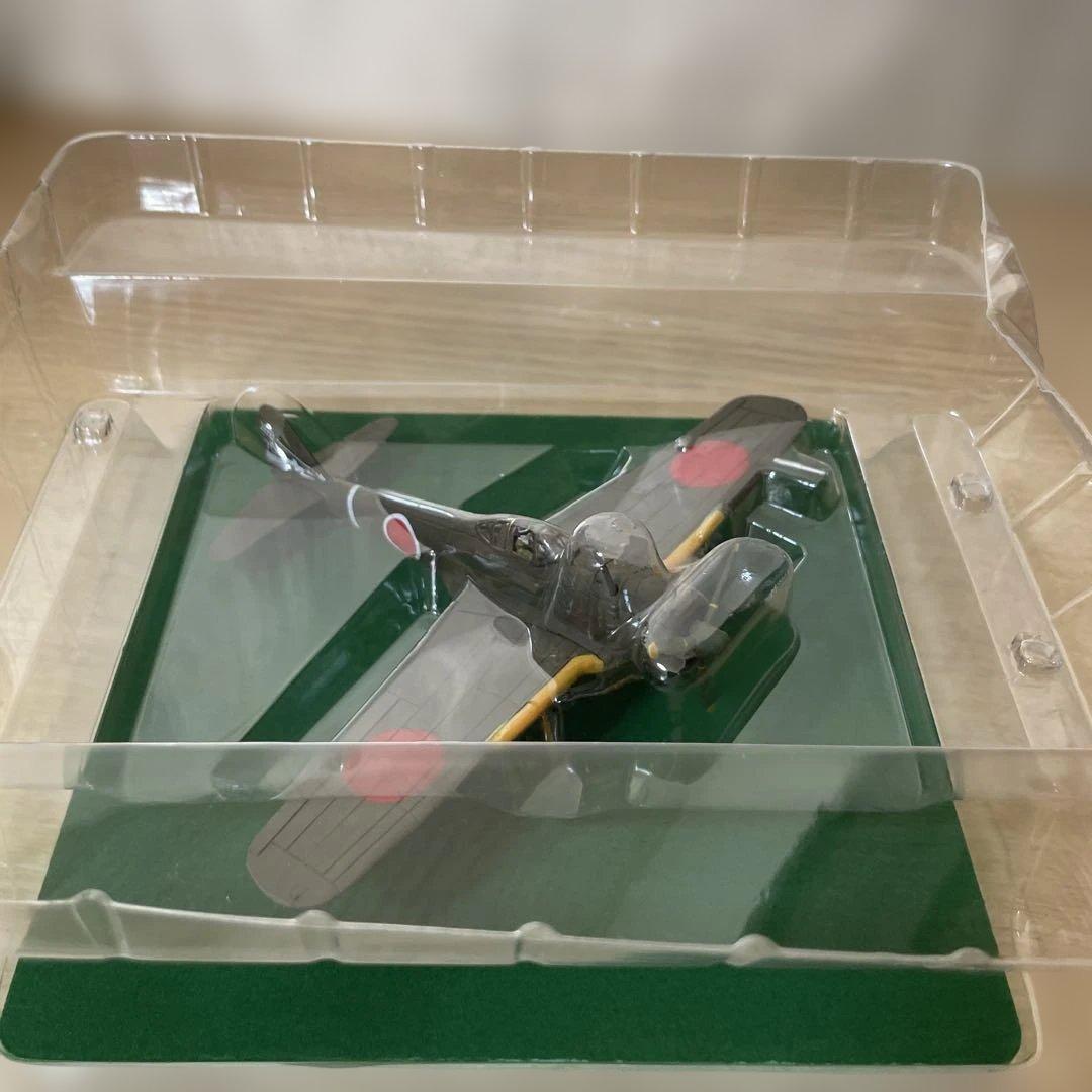 「1/72 隼 三型甲 四宮徹中尉機 希少モデル 早い者勝ち！」。 Ln143