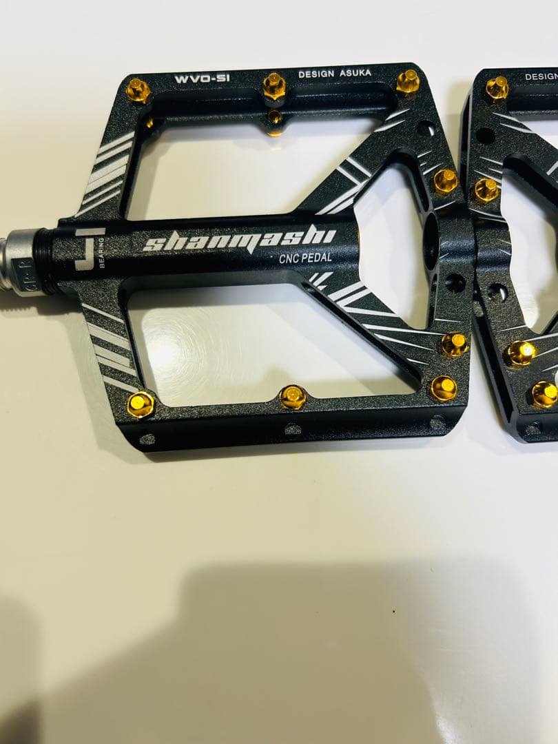 RITCHEY TRAILブラック ハンドル 730mm +CNC PEDAL