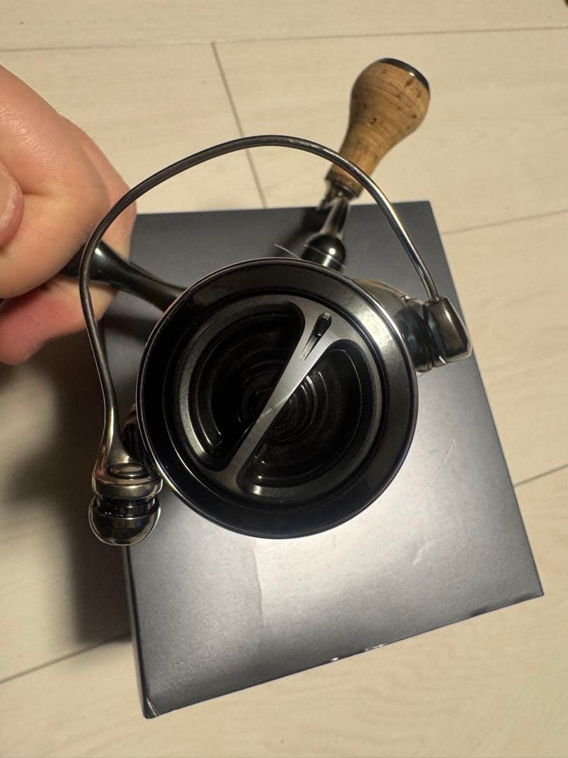 SHIMANO 22ステラ　2500S