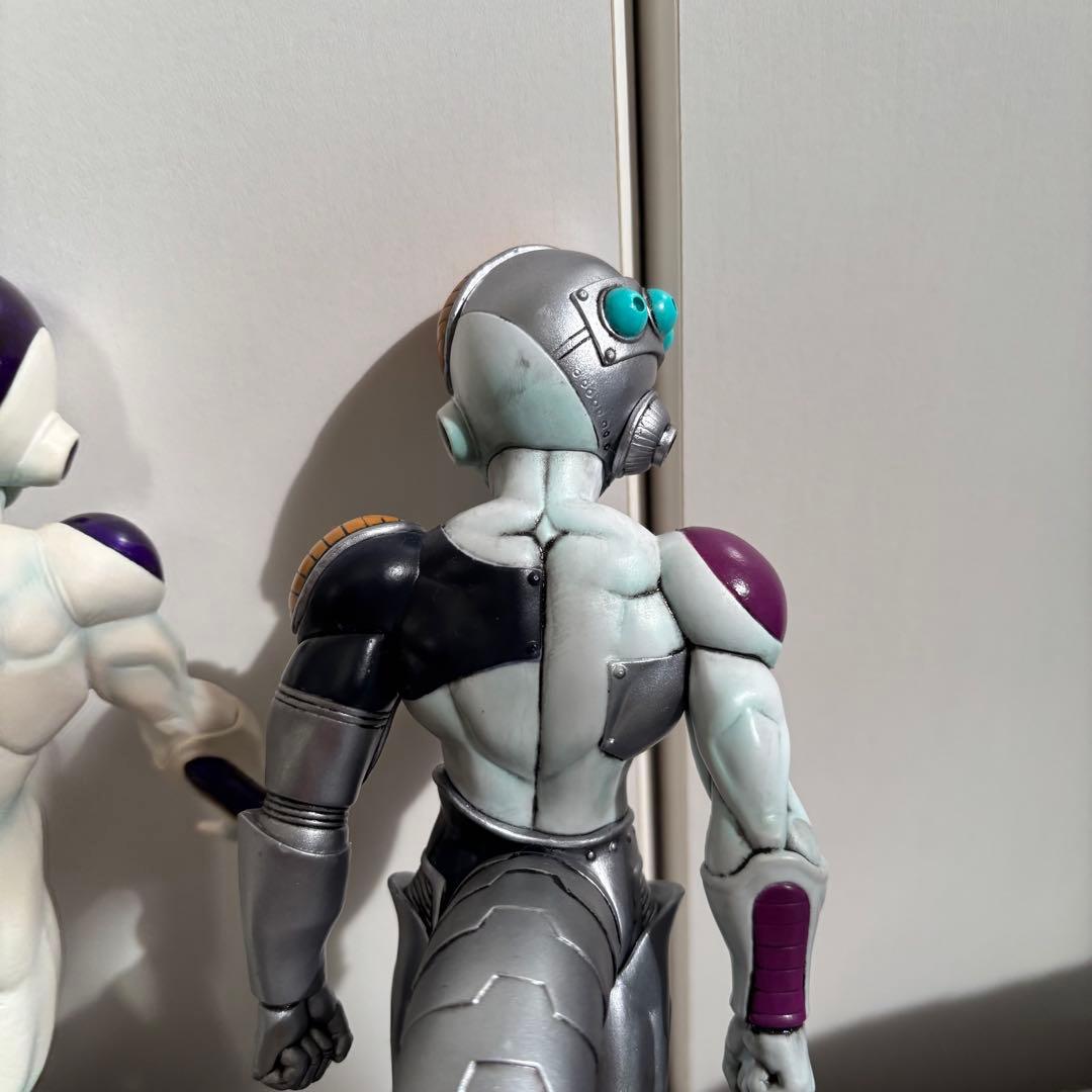 フリーザフィギュア