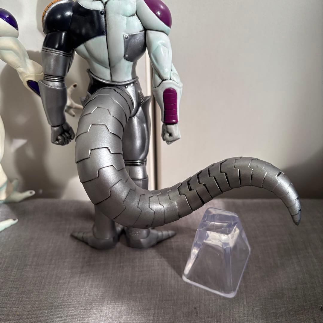 フリーザフィギュア