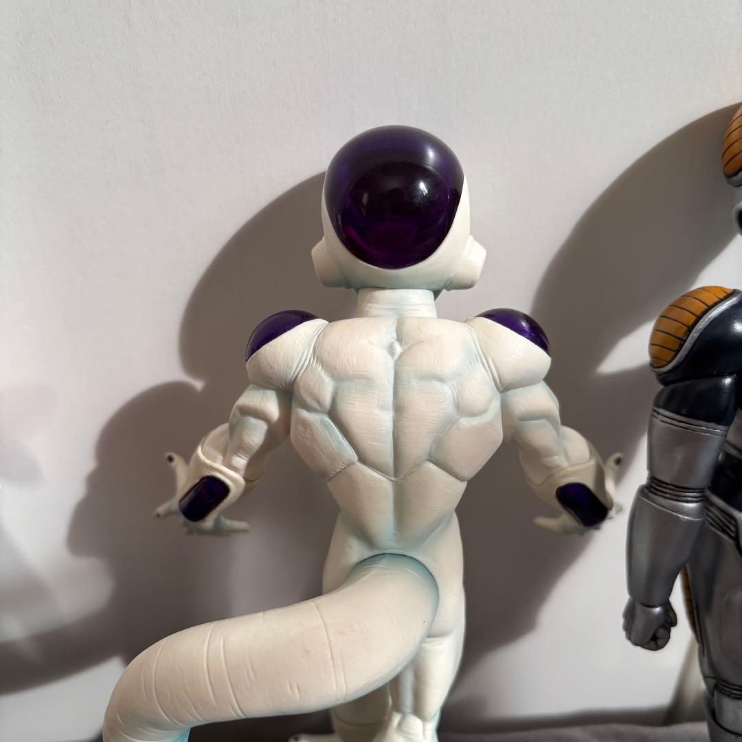 フリーザフィギュア