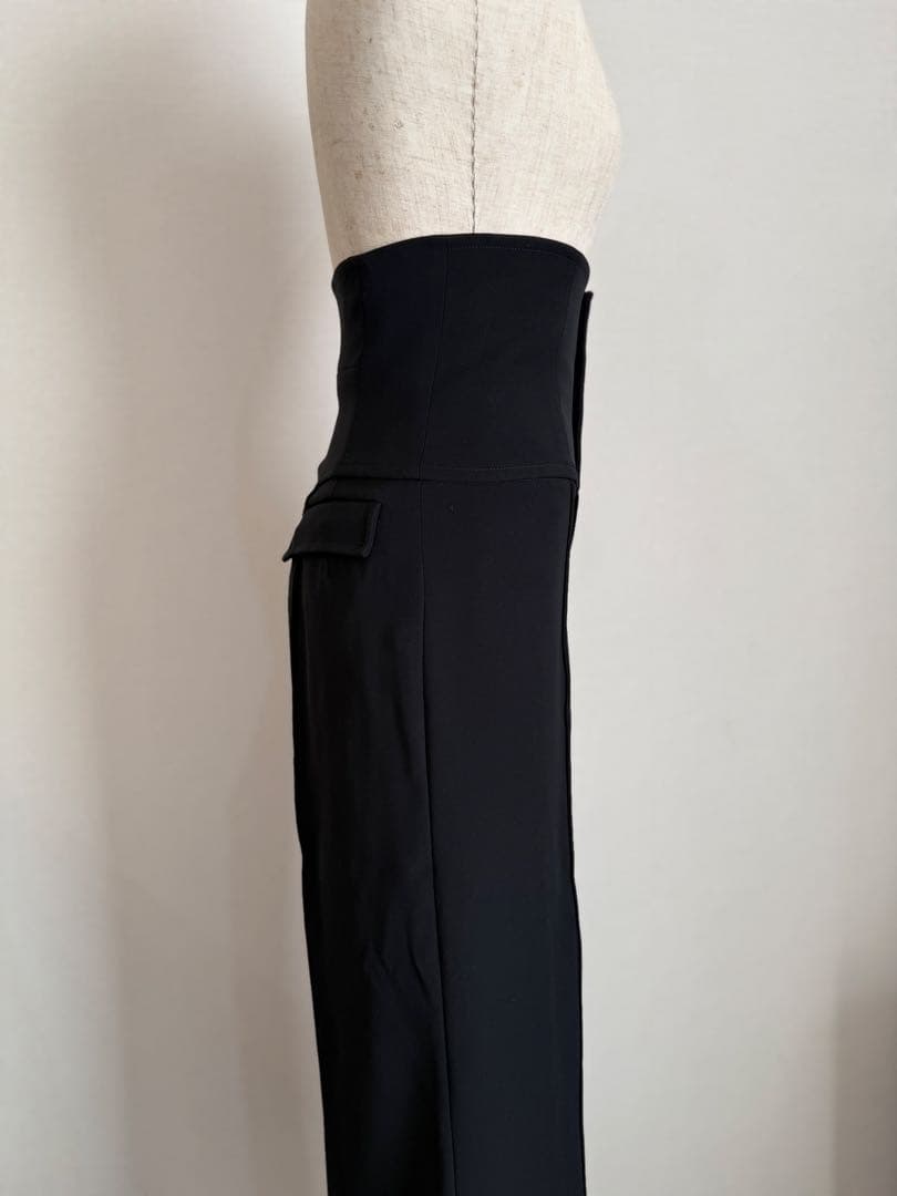 【新品未使用】チャコット　Chacott　ハイウエストパンツ　Sサイズ　黒