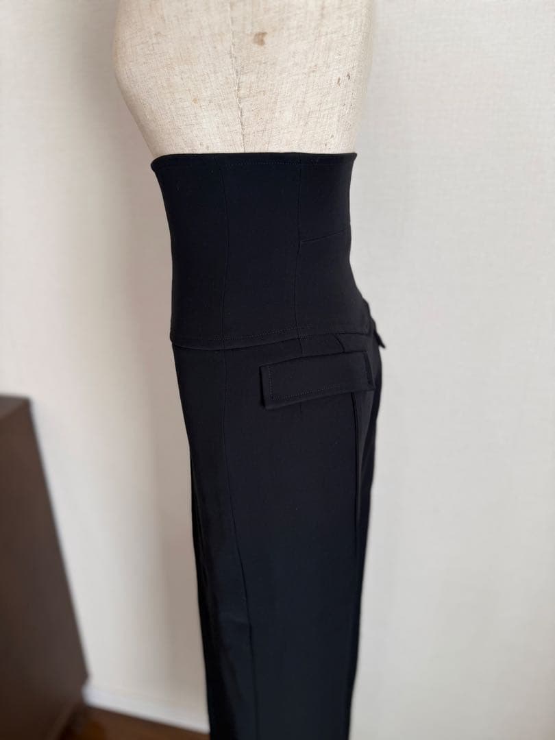 【新品未使用】チャコット　Chacott　ハイウエストパンツ　Sサイズ　黒