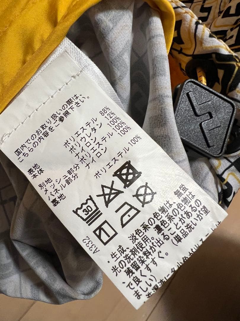 J.LINDEBERG ウィンドブレーカー Lサイズ