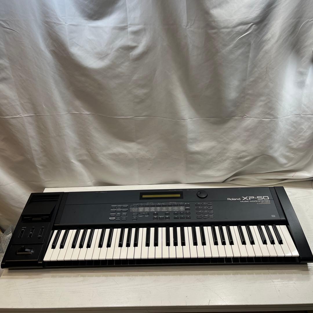 XP-50 ROLAND シンセサイザー キーボード