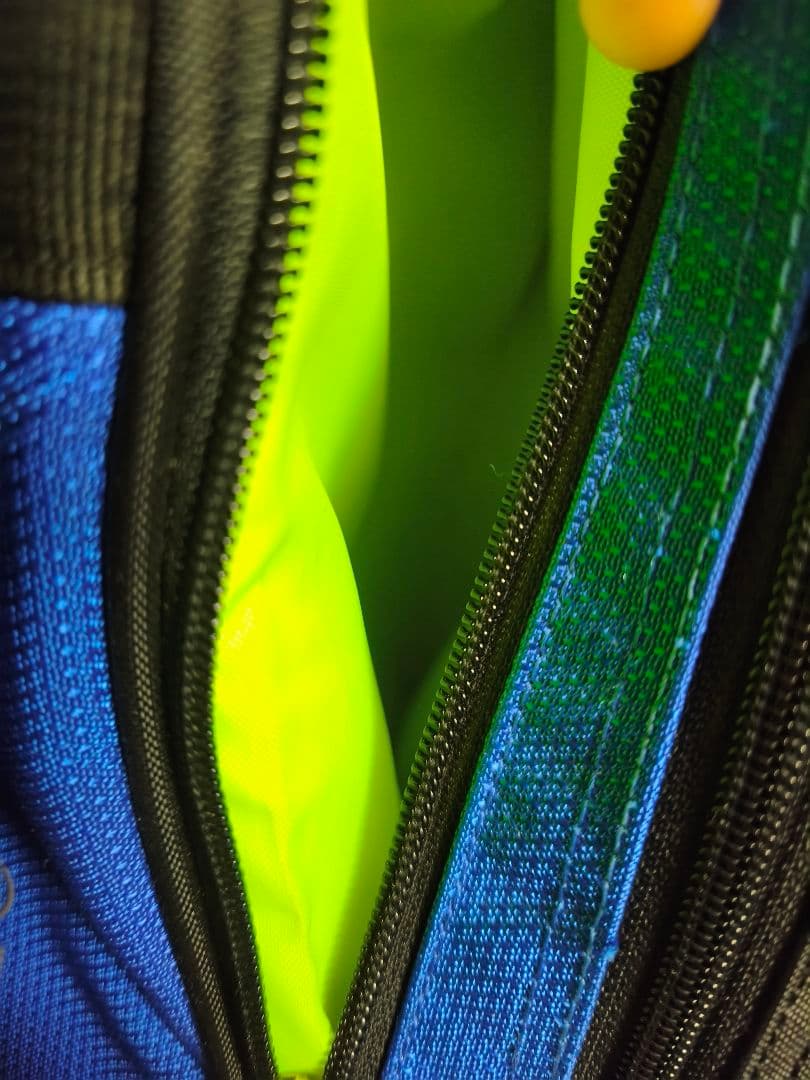 【人気商品】YONEX バドミントン ラケットバッグ 青黒