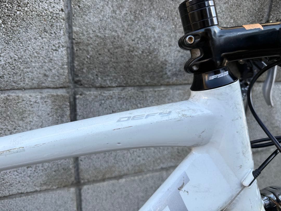 GIANT DEFY ロードバイク　送料無料！