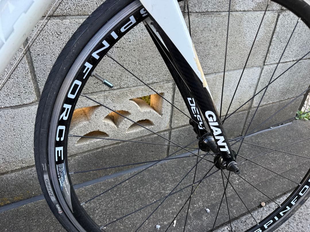 GIANT DEFY ロードバイク　送料無料！