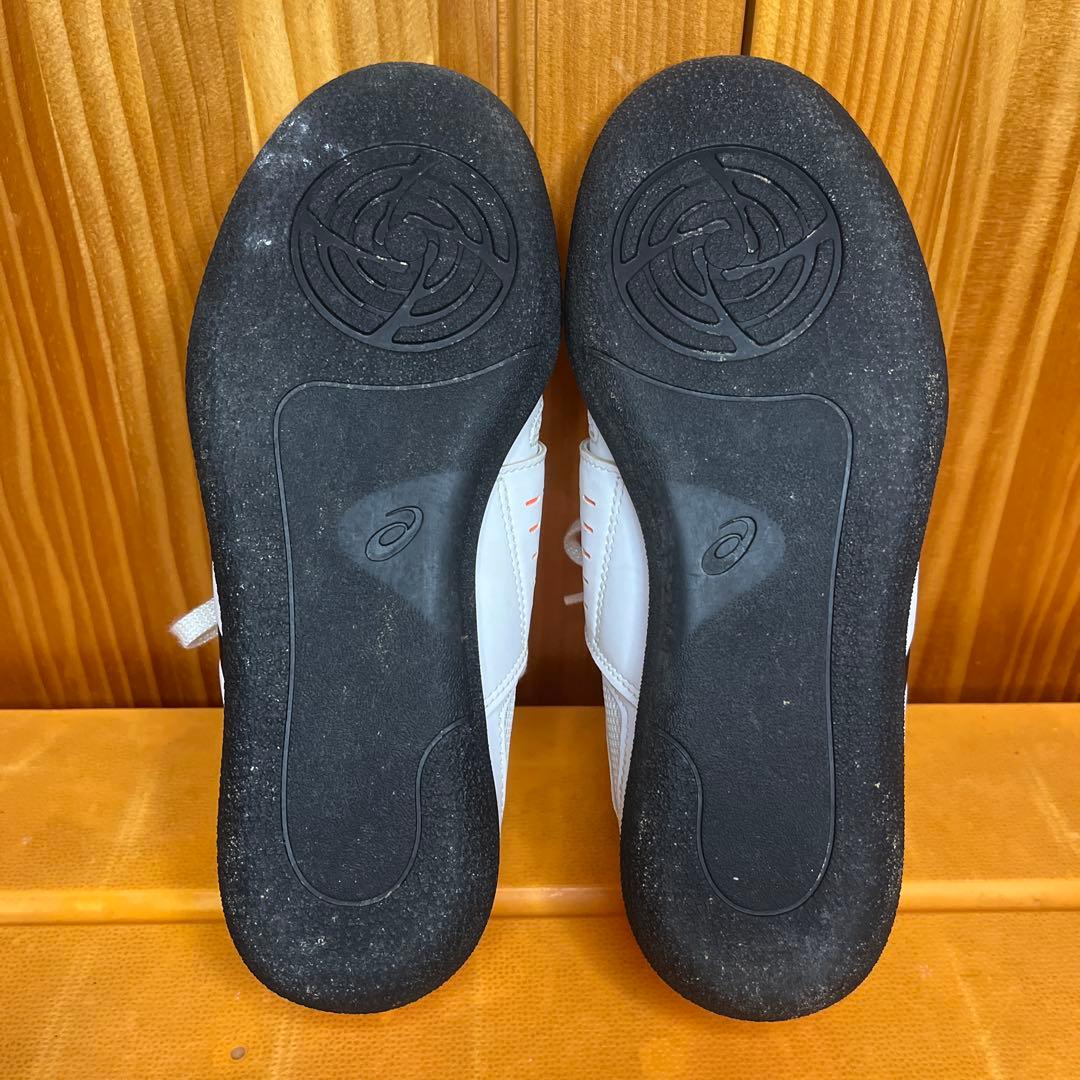 アシックススローイングシューズ
