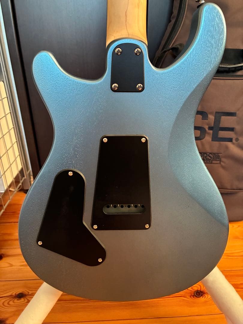 軽量3.2キロ美品！PRS SE CE 24 Standard ストラト好きにも