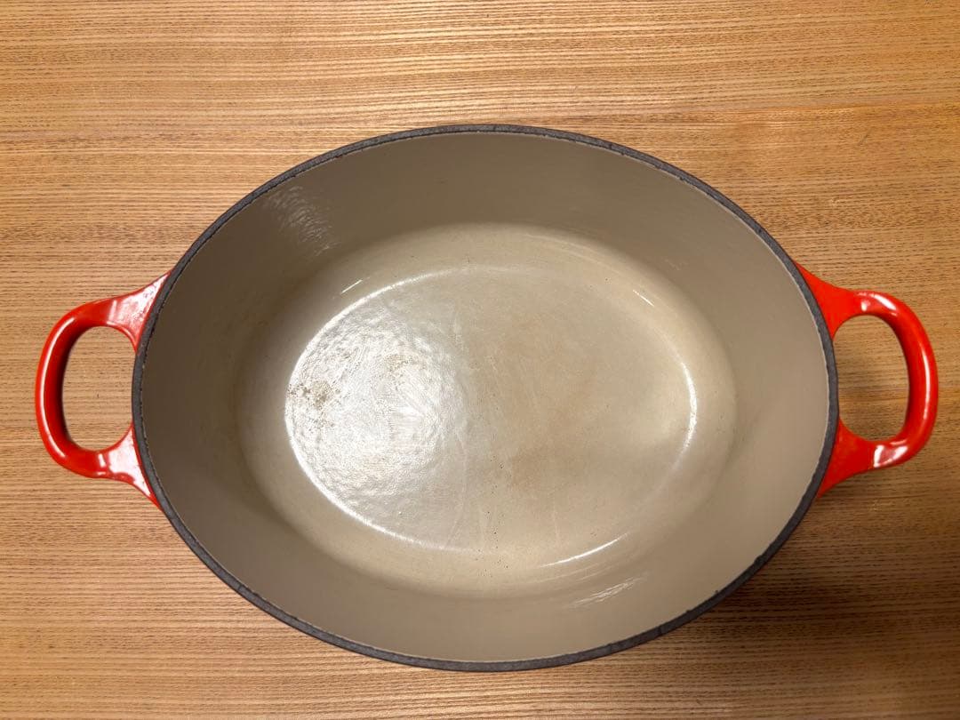 LE CREUSET ルクルーゼ　ココットオーバル　23cm レッド