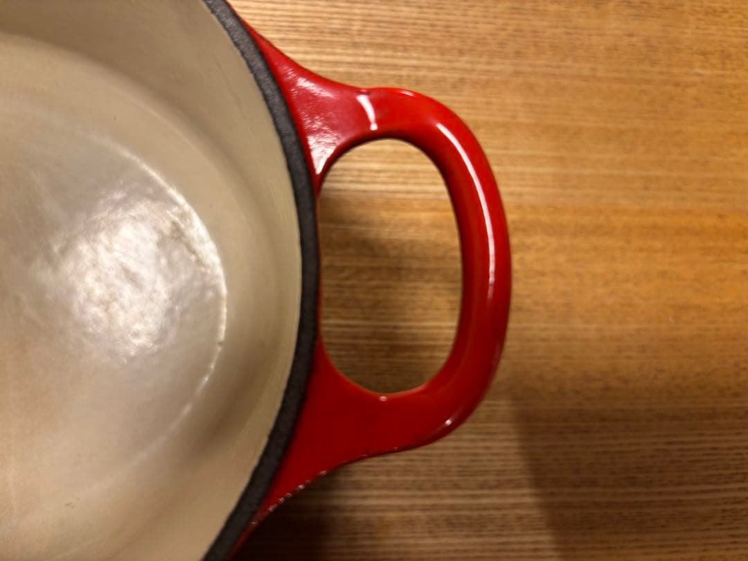 LE CREUSET ルクルーゼ　ココットオーバル　23cm レッド