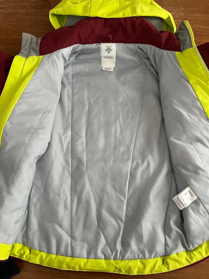 DESCENTE スキーウェア 子ども用　サイズ140 ジュニア