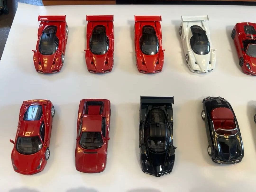 トミカ等、ミニカー 30台　フェラーリ、ランボ、ポルシェ