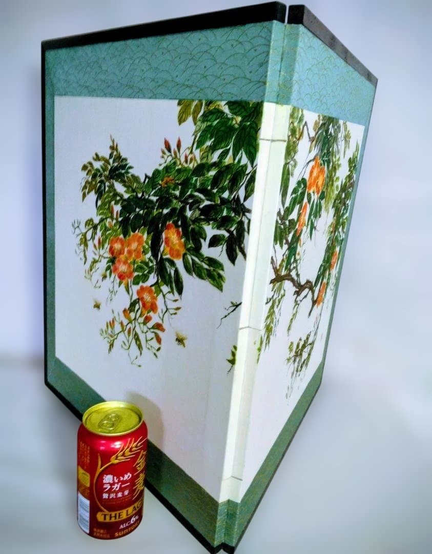 日本画 花と枝のデザイン 二つ折屏風