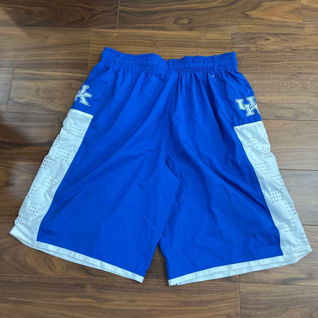 NCAAケンタッキー大学　NIKE 青　バスパン　XL