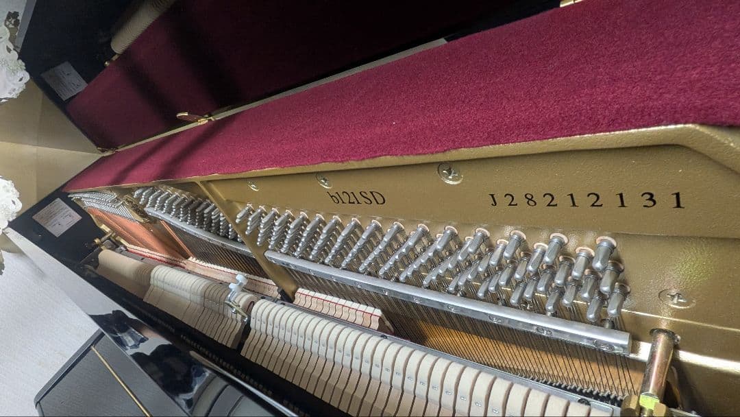 B121SD　消音付き アップライトピアノ 黒〜春のお値下げセール中〜