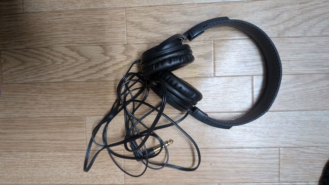 B121SD　消音付き アップライトピアノ 黒〜春のお値下げセール中〜