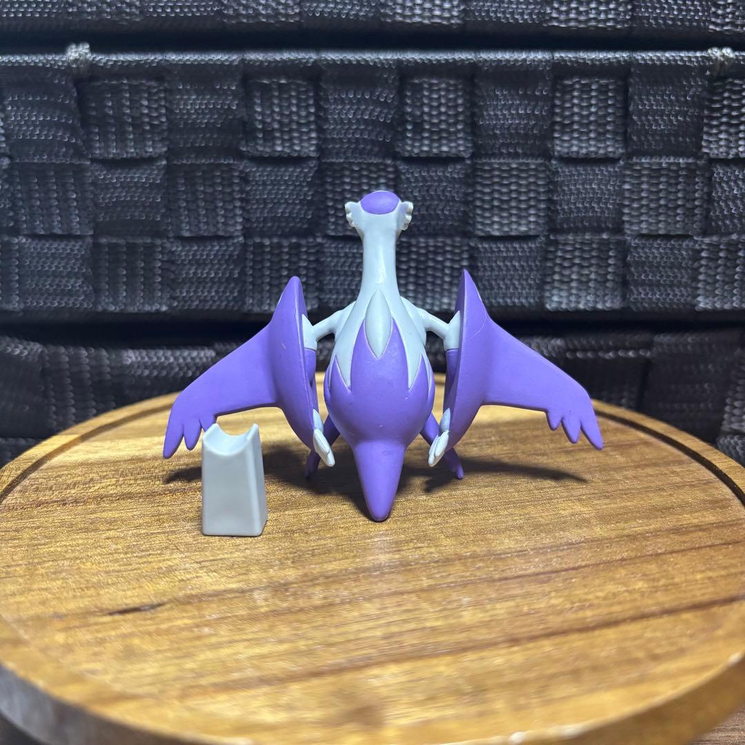 モンコレ メガラティオス フィギュア