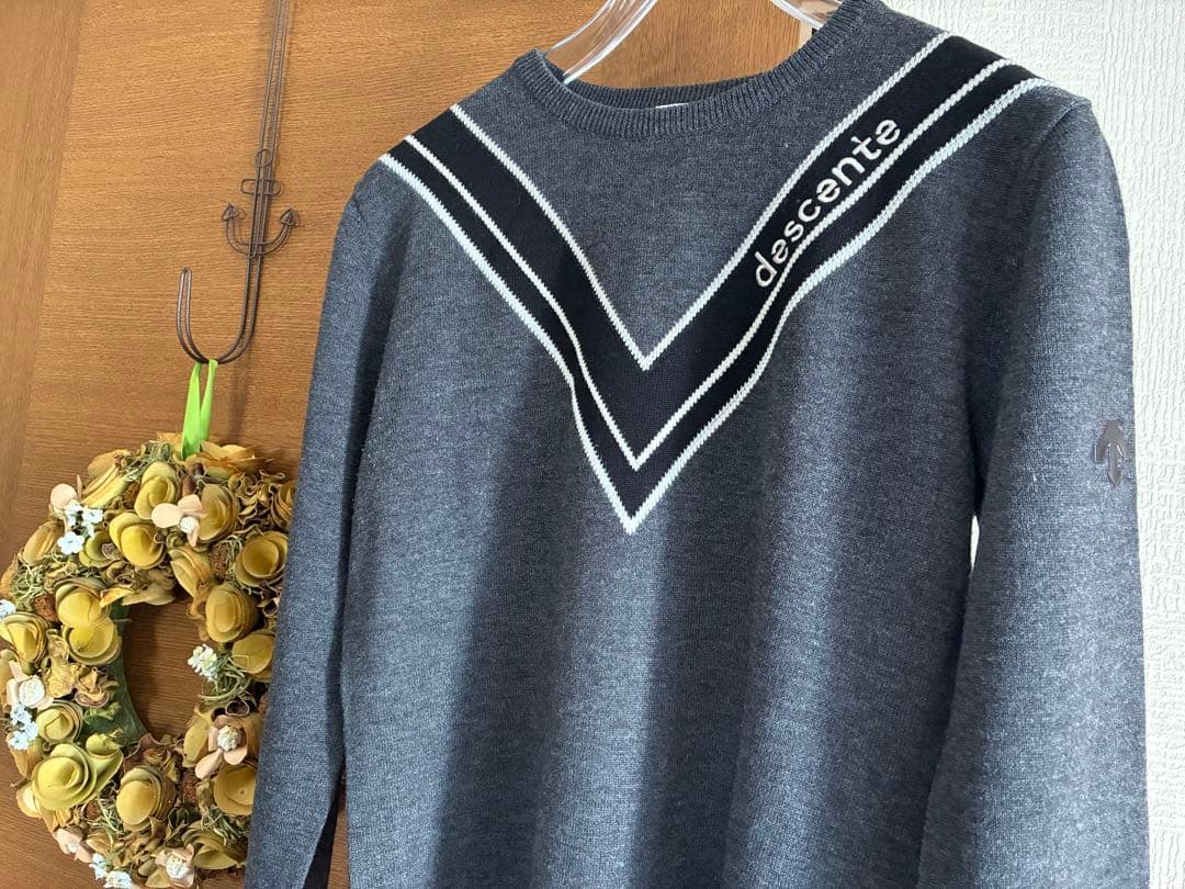 美品 DESCENTE デサント ゴルフ グレー セーター Mサイズ