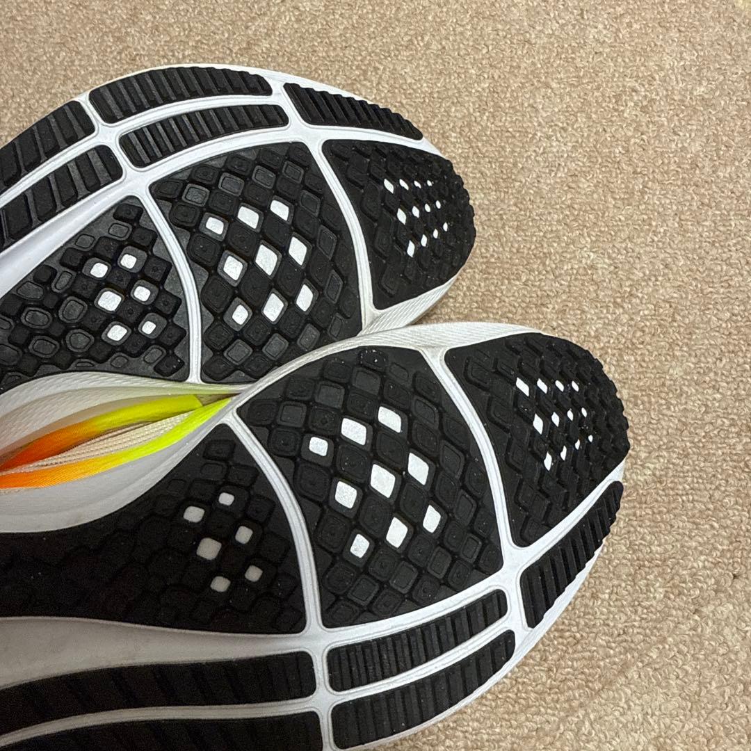 美品　ナイキ　ペガサス40 26.5 ランニング
