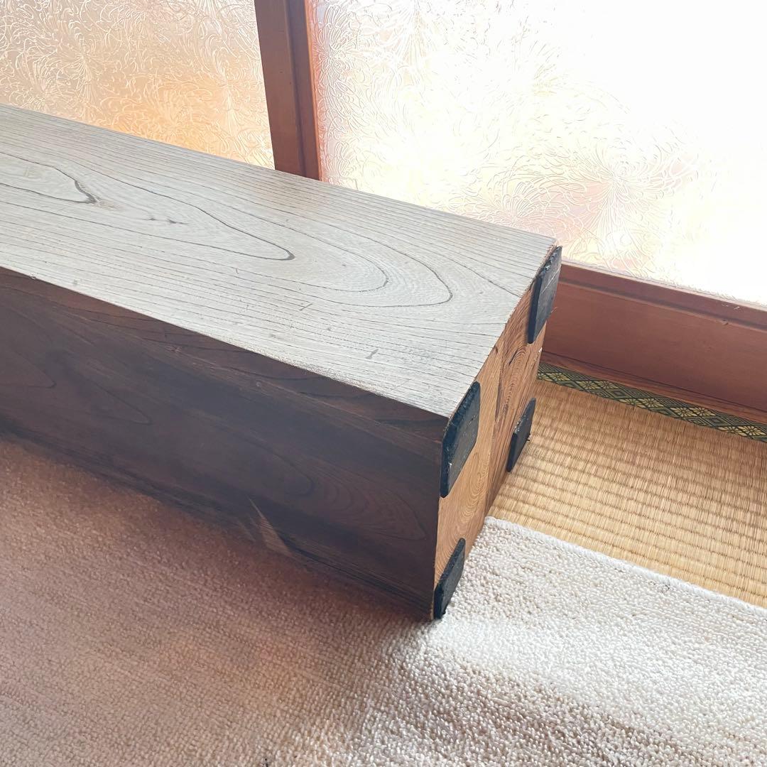 欅　けやき　古材　大黒柱　古民家 インテリアディスプレイに　24cm×24cm
