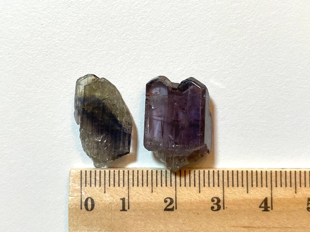 鉱物標本　Tanzanite タンザナイト非加熱　タンザニア産