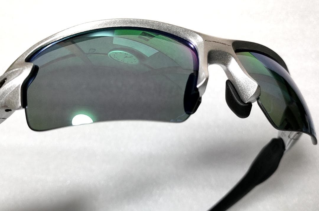 オークリー フラック2.0 サングラス スポーツ OAKLEY 偏光 自転車