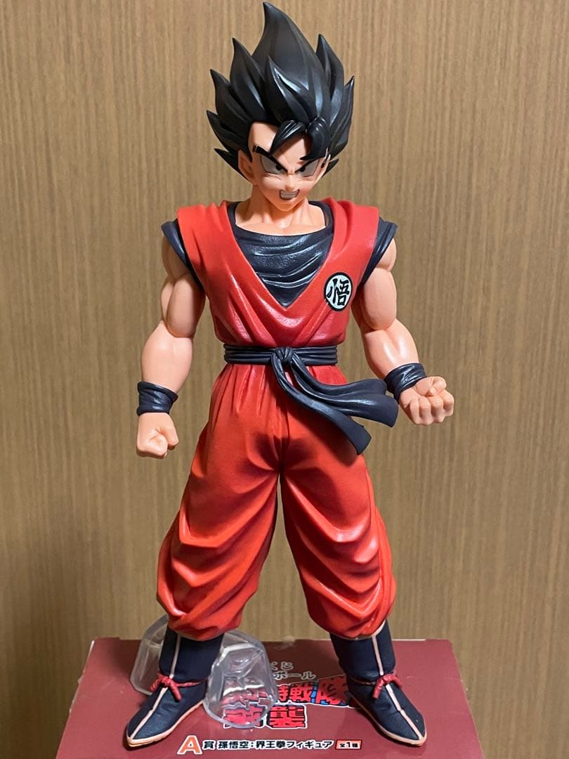 ドラゴンボール一番くじギニュー特戦隊フィギュアセット　界王拳悟空付き