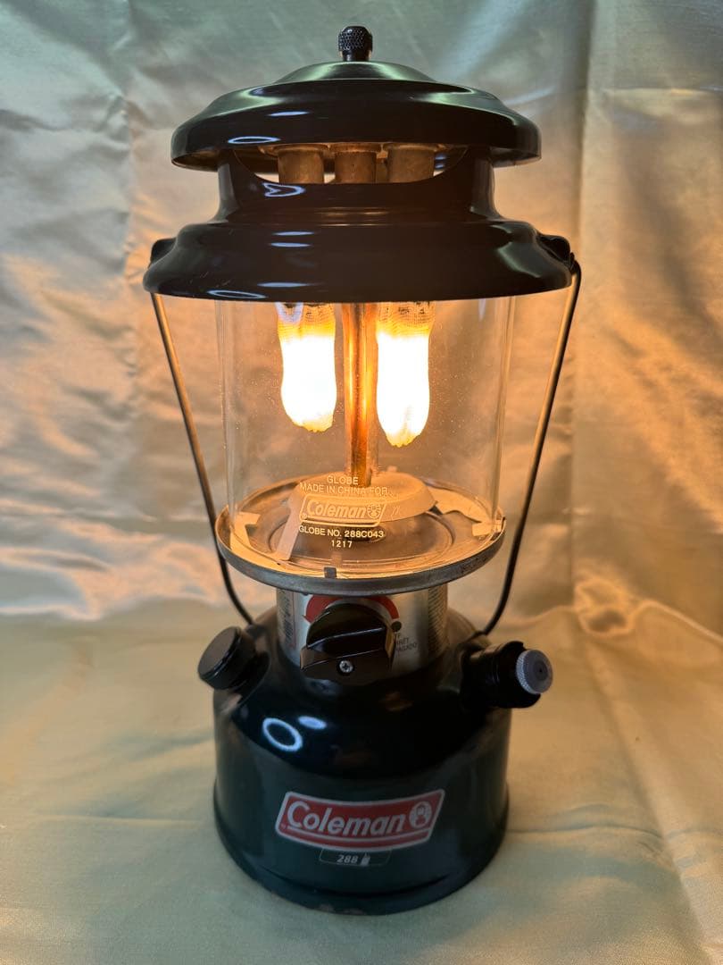 Coleman ツーマントルランタン 288ケース付きとマグネシウム火打石