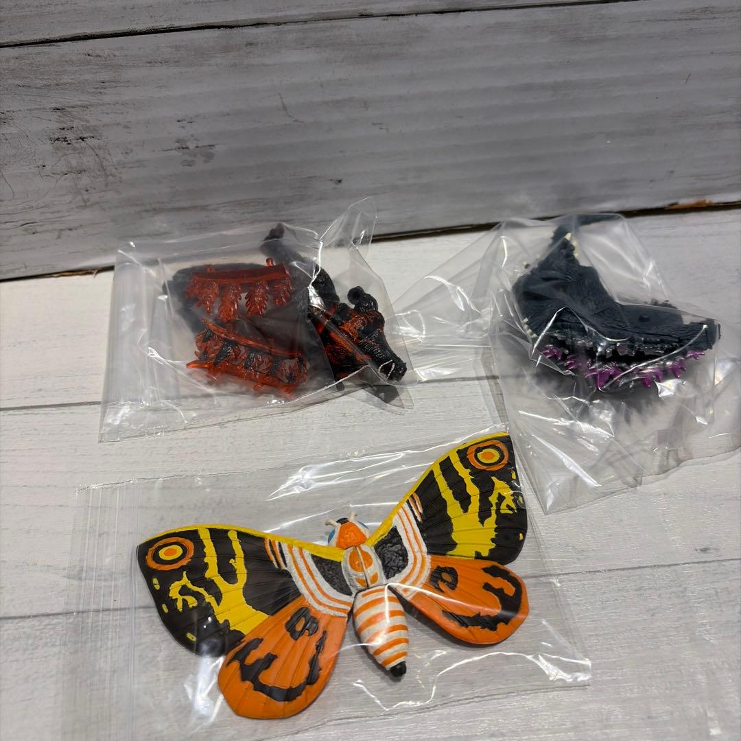 ゴジラ・怪獣 24体セット