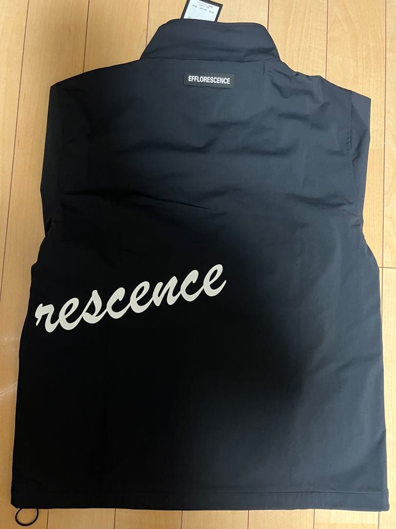 EFFLORESCENCE ハーフジップウェア