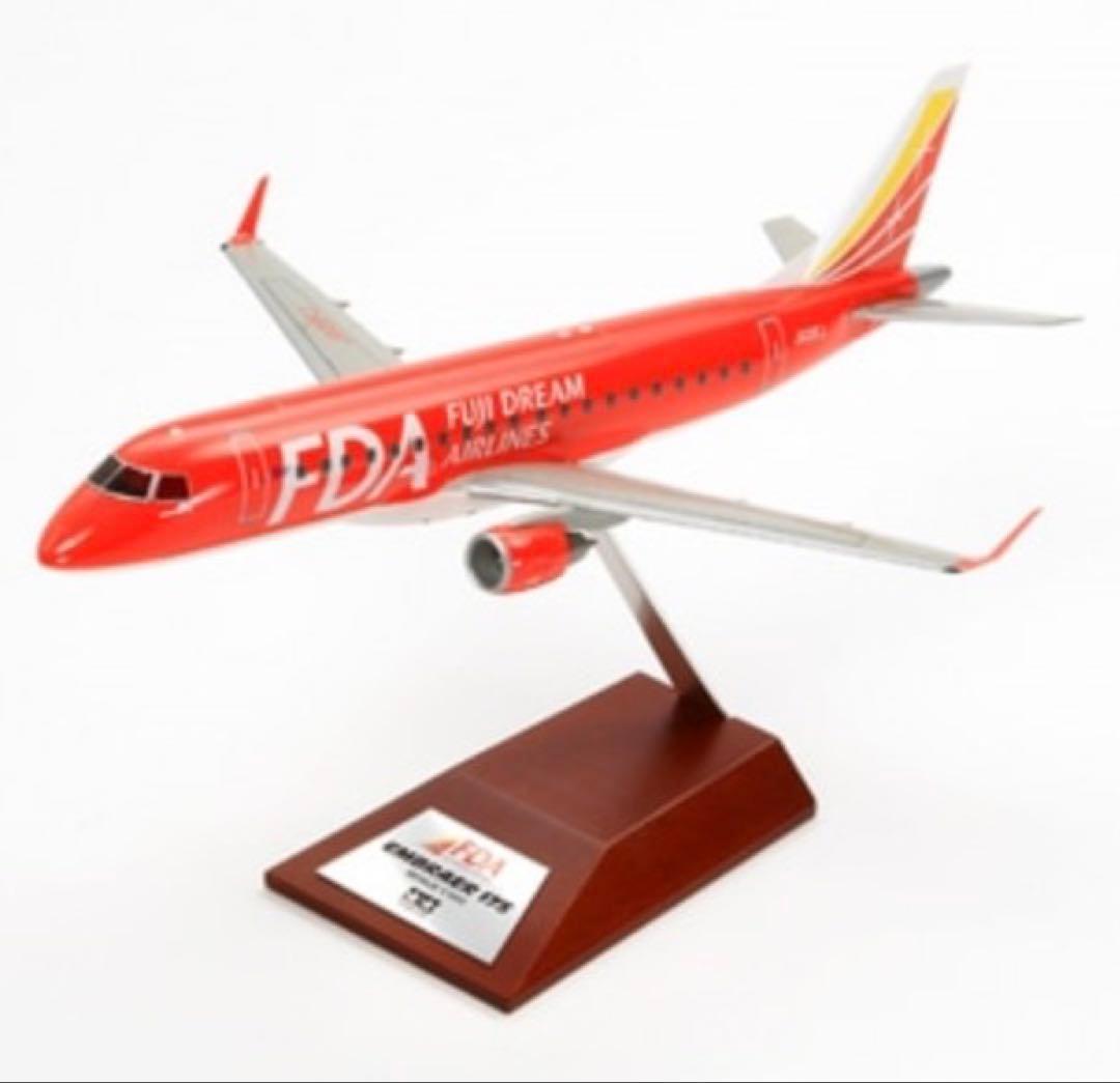 美品 付属品完備 タミヤ FDA フジドリームエアラインズ エンブラエル175
