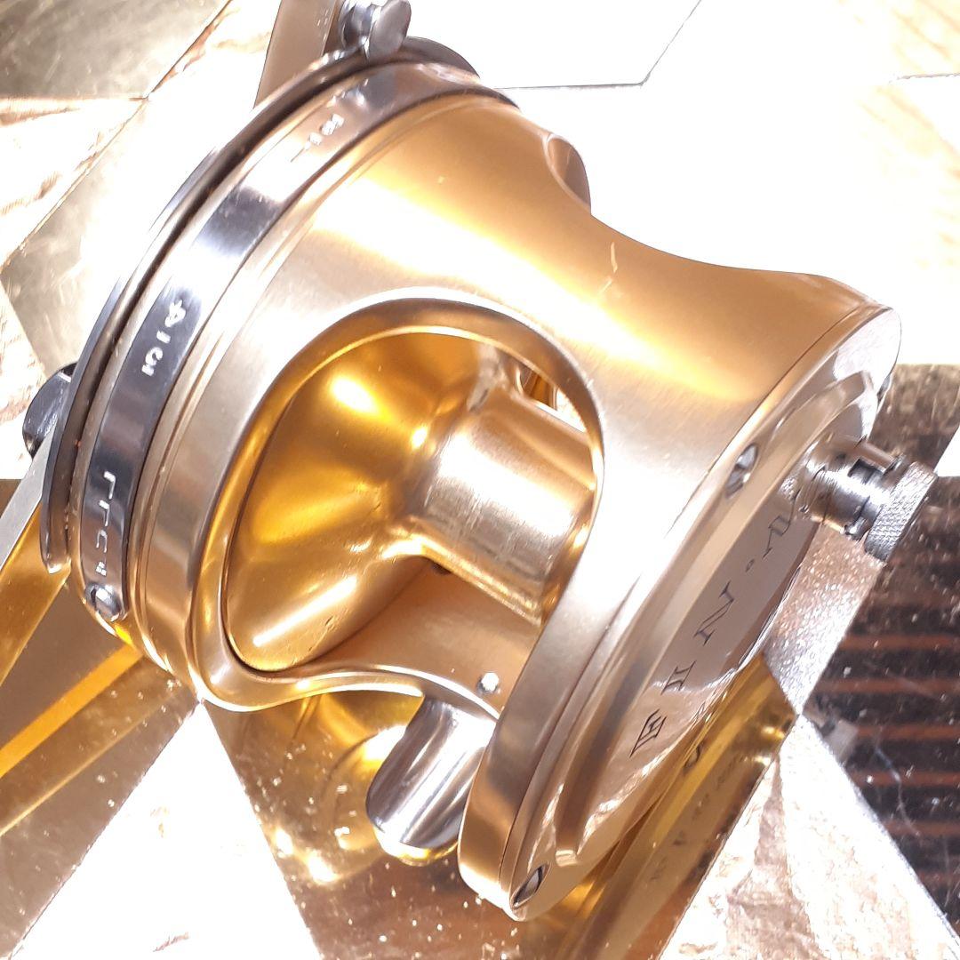 FINNOR 12-20 LIGHT トローリング ベイトリール ジギング 美品