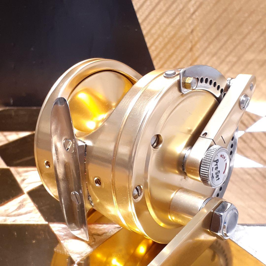 FINNOR 12-20 LIGHT トローリング ベイトリール ジギング 美品