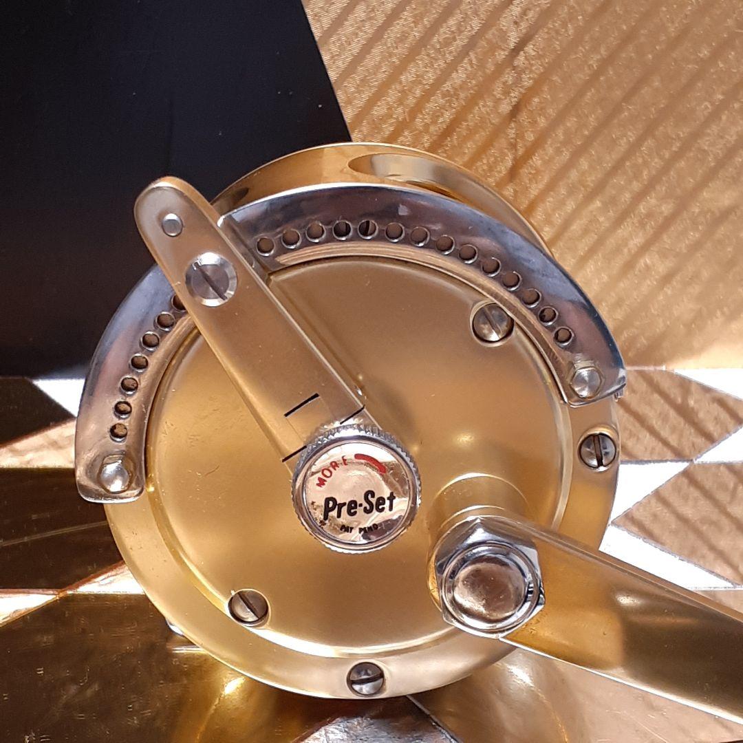 FINNOR 12-20 LIGHT トローリング ベイトリール ジギング 美品