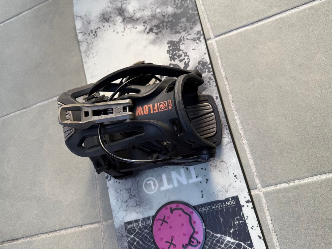 【激安セット‼️】TNTL156 Burton Moto FLOW Nexus