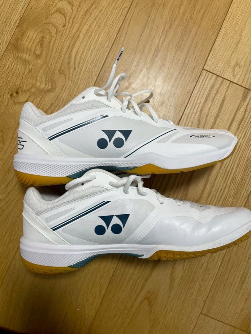 YONEX SHB-65Z バドミントンシューズ ホワイト(4E)